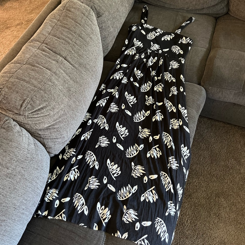 LOFT Black + White Floral Maxi Dress | Women’s L | NWT